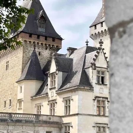 La Cour Du Roi * Pau